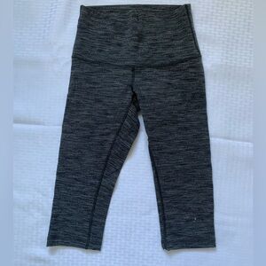 LULULEMON BIKE SHORTS XS